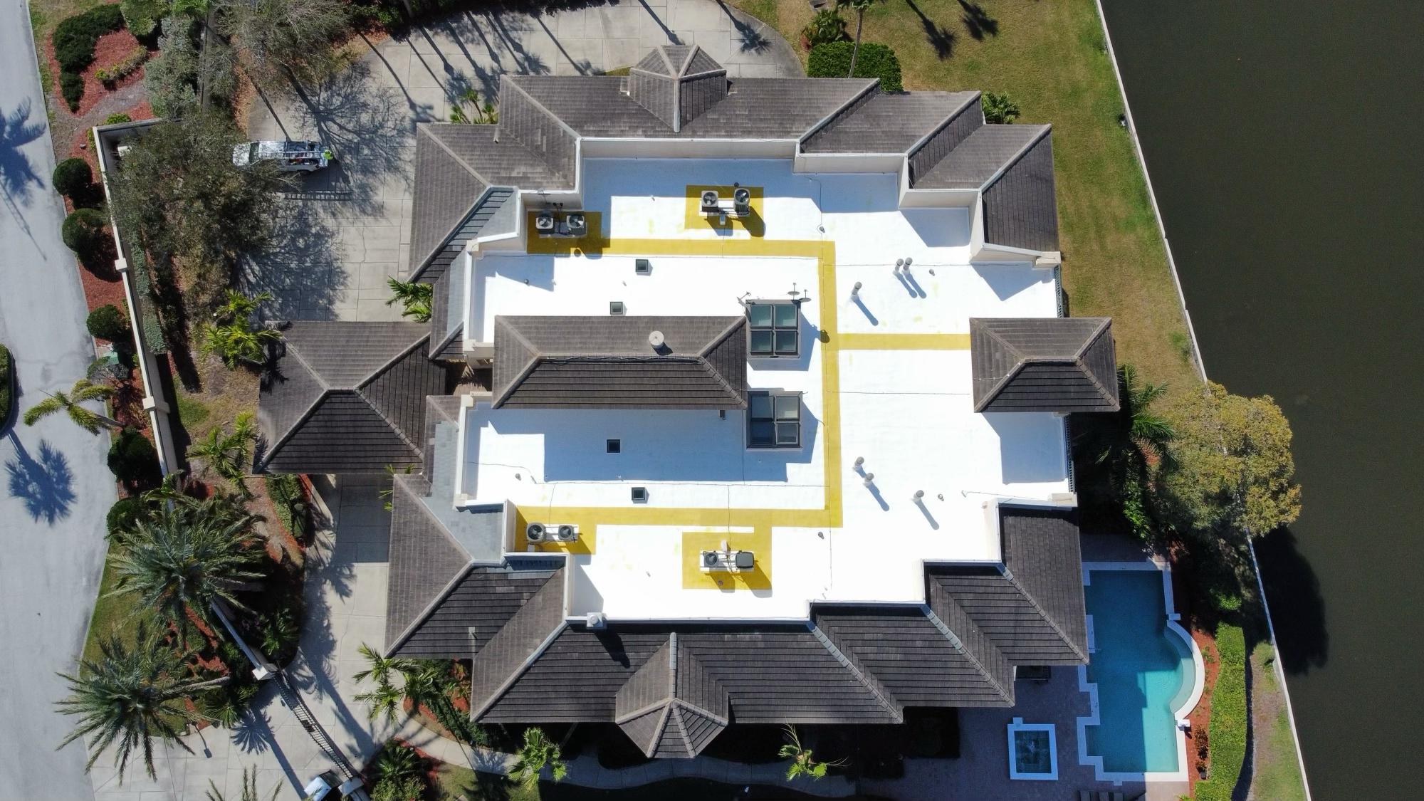 Condo - Overhead View - Marina Point, FL