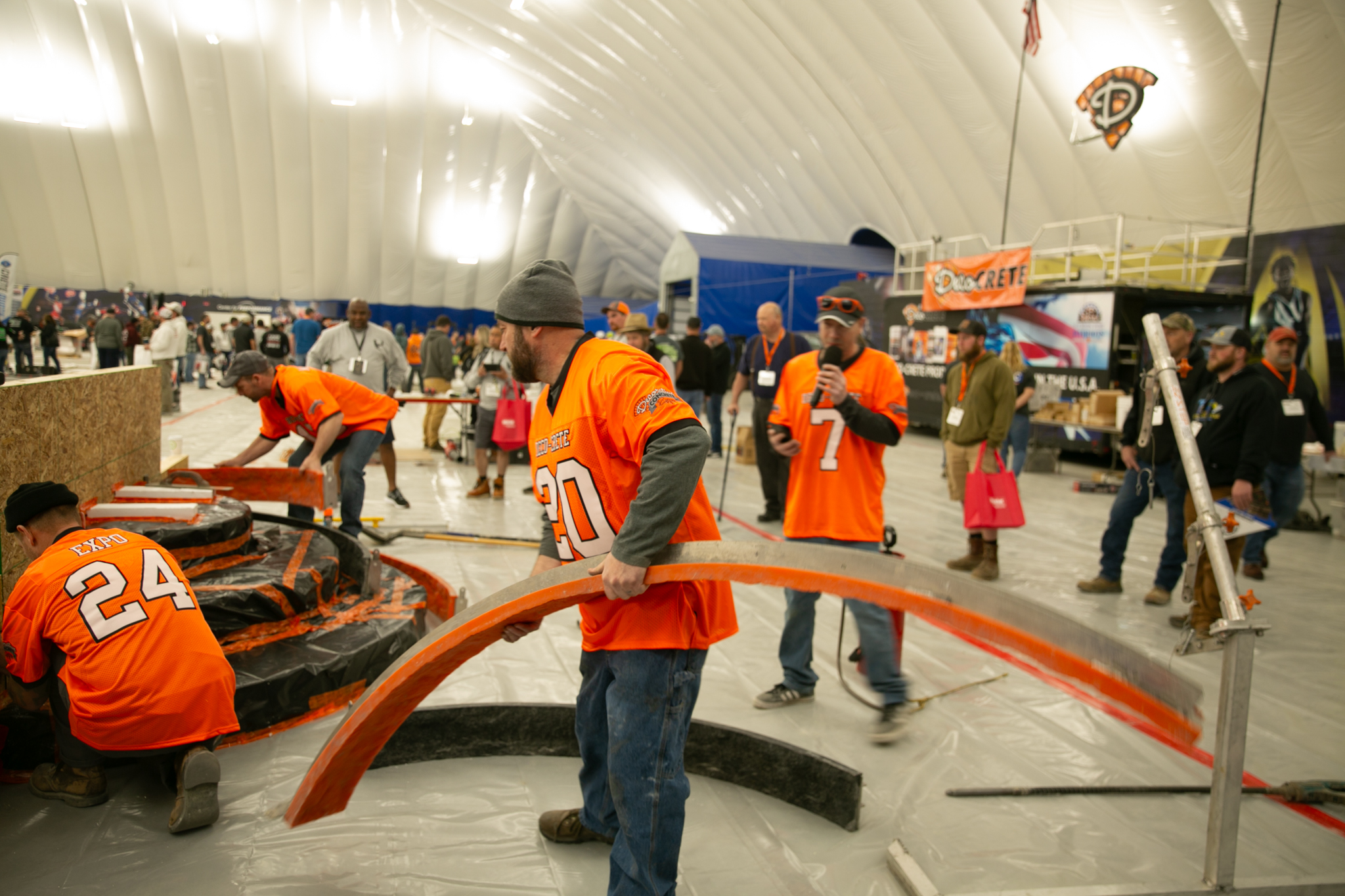 Action shot orange team